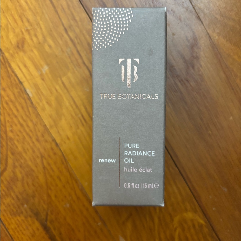 NEW True Botanicals Pure Radiance Oil